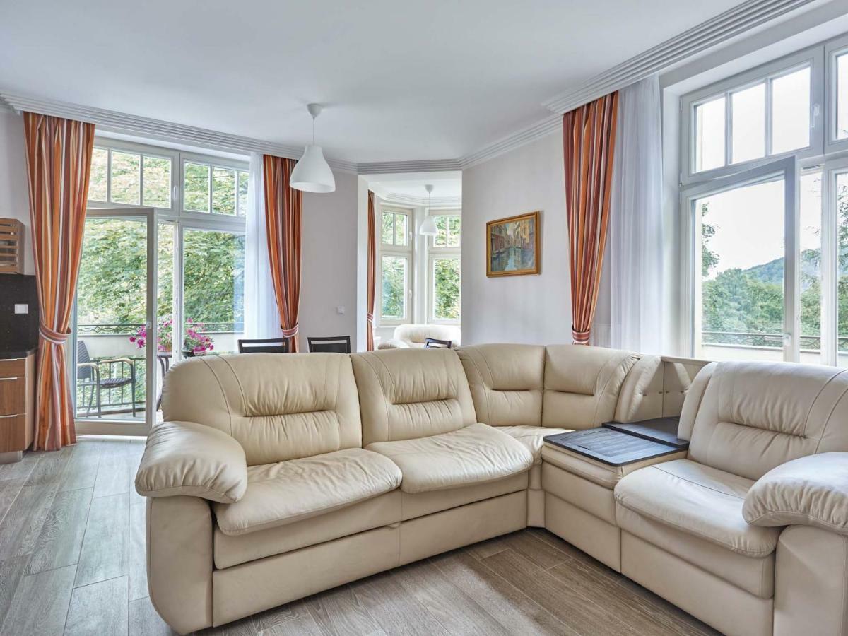 Apartment Villa Dionysus Karlovy Vary Exterior foto